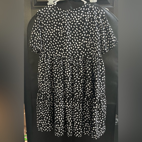 Shein XS dress - Picture 2 of 5